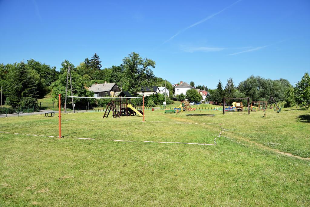 Willa Rozana - Apartamenty I Pokoje Goscinne Sandomierz Luaran gambar